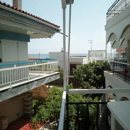 Argo Apartmanhotel Néa Plája